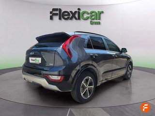 Kia Niro 1.6 GDi HEV 104kW (141CV) Concept