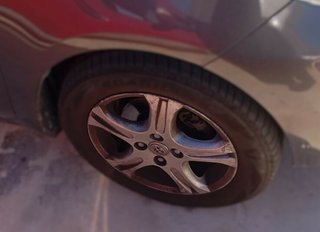 Toyota llanta yaris active 486133