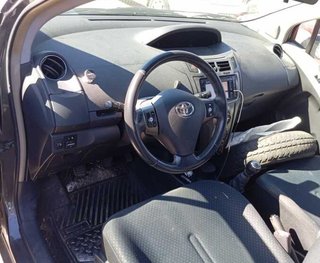Toyota llanta yaris active 486133