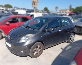 Toyota llanta yaris active 486133