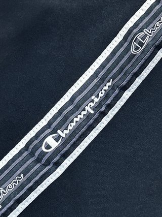 Sudadera Champion Negra con Logo