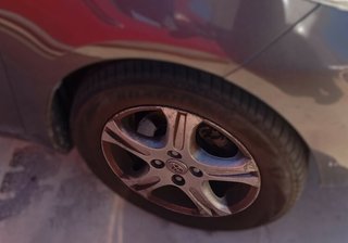 Toyota llanta yaris active 486134