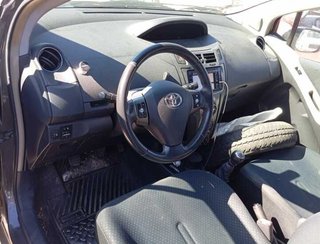 Toyota llanta yaris active 486134