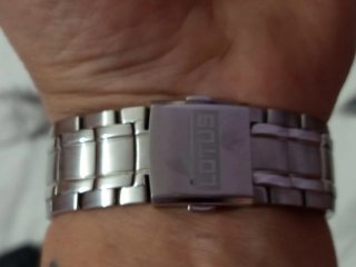 Reloj Lotus Cronógrafo Plata y Negro