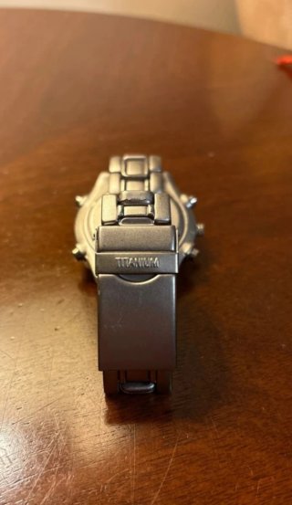 Reloj  Frankenstein dial y movimieto Lotus
