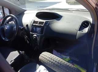 486163 puerta trasera derecha toyota yaris active