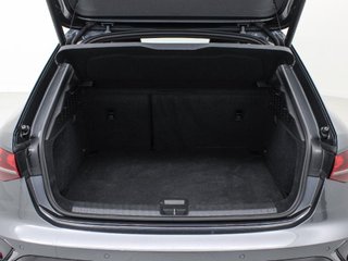 AUDI A3 1.5 40 TFSI E S TRONIC GENUINE ED SPBACK 204 5P
