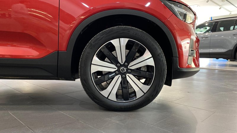 Volvo XC40 2024, foto 10