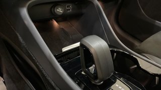 VOLVO XC40 1.5 T4 PHEV RECHARGE ULTIMATE BRIGHT DCT 5P