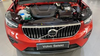 VOLVO XC40 1.5 T4 PHEV RECHARGE ULTIMATE BRIGHT DCT 5P