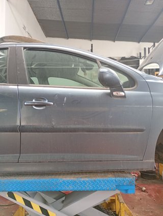 PUERTA DELANTERA DERECHA Peugeot 207 (2006->)