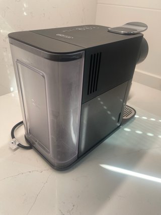 Cafetera Nespresso Lattissima One