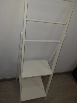 Estantería de madera plegable blanca