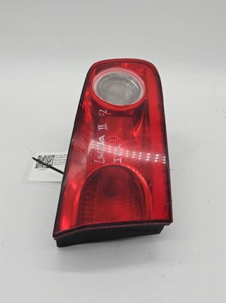 Piloto trasero renault 8200262110 laguna 3947