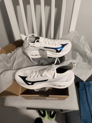 Mizuno Neo Vista 2 Talla 40.5