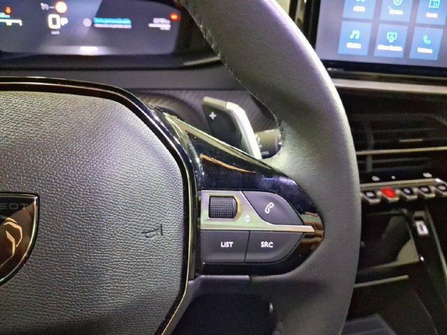 Peugeot 2008 N2008 Allure Hybrid 145 eDCS6