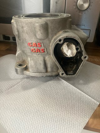 Cilindro Gas Gas 300 2T para reparar moto de cross