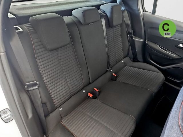 Peugeot 208 PureTech 100 Active Pack EAT8 75 kW (100 CV)