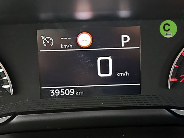 Peugeot 208 PureTech 100 Active Pack EAT8 75 kW (100 CV)