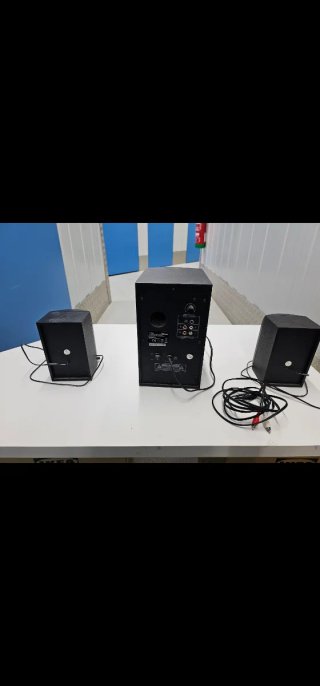 Sistema de Sonido Hama PR-2180 2.1 Subwoofer