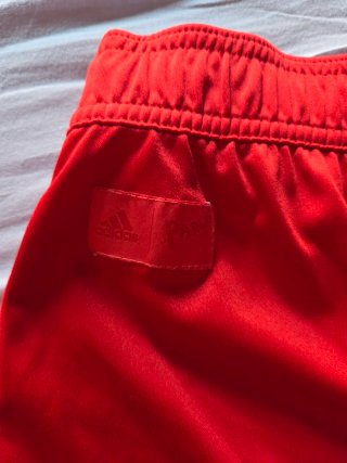 Pantalón corto Real Madrid.