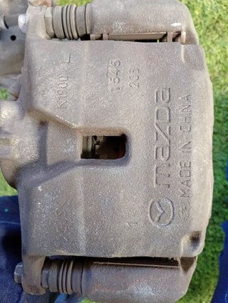 PINZA DE FRENO DELANTERA IZQUIERDA Mazda CX-3 (DK)(04.2015->)