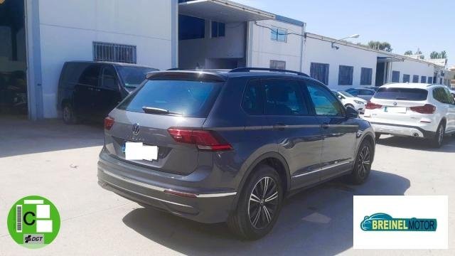 VOLKSWAGEN Tiguan Life 2.0 TDI 110 kW (150 CV) DSG 7 vel.