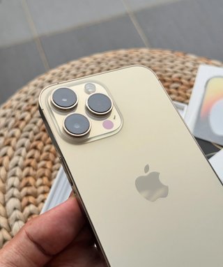 iPhone 14 Pro Max Dorato