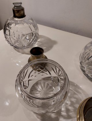 Juego de tocador antiguo de cristal y plata 1920