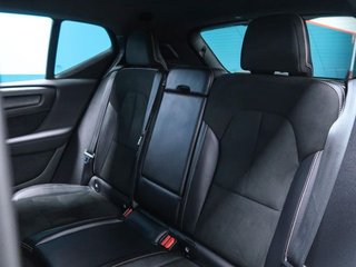 Volvo XC40 1.5 T5 Twin Recharge R-Design Auto 262cv