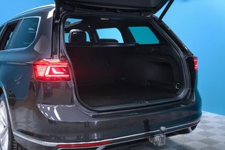 Volkswagen Passat Variant GTE 1.4 TSI e-Power 218CV