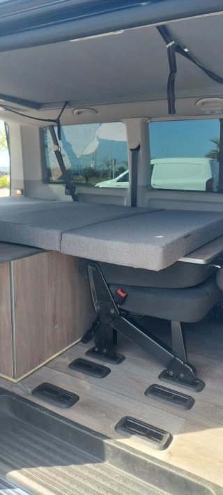 Volkswagen Caravelle 2018