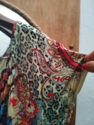 Vestito ampio fantasia floreale