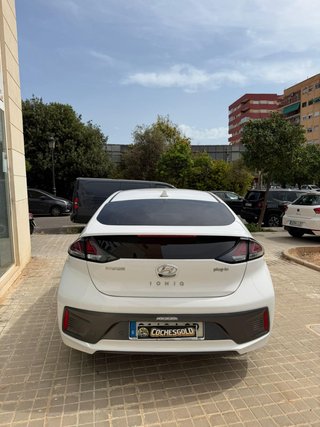 HYUNDAI IONIQ 1.6 GDI PHEV Style DCT