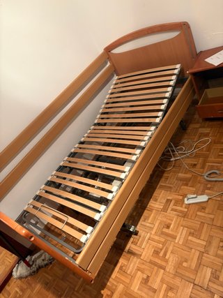 Cama articulada madera y metal