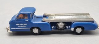 Camión Mercedes Renwagen 1:43