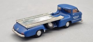 Camión Mercedes Renwagen 1:43