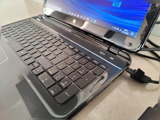 HP Pavilion Laptop i3 4GB RAM 320GB HDD - Ottime Condizioni