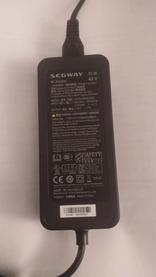 Cargador Segway Ninebot 42V ES1 ES2 ES3 ES4 /2Und