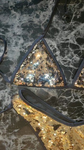 Bikini paillettes oro e nero taglia M