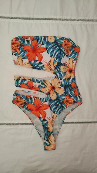 Costume intero floreale taglia S