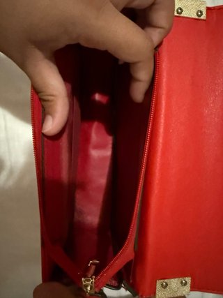 Bolso rojo cadena YSL