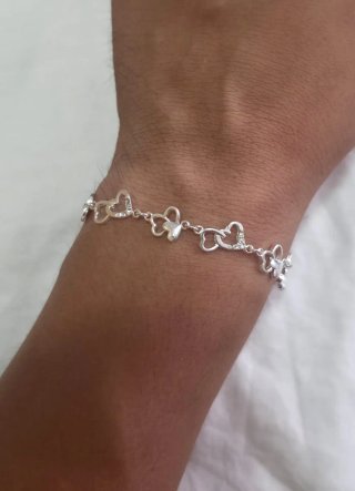 Pulsera de Plata de Corazones