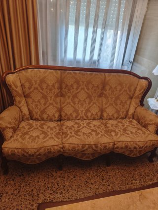 Sofá y sillón estilo victoriano