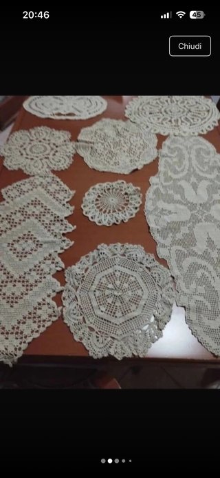 Centrotavola e Tovaglie Fatte a Mano
