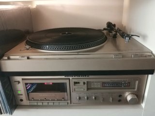 Marantz Giradiscos TT2200  y Pletina SD3030