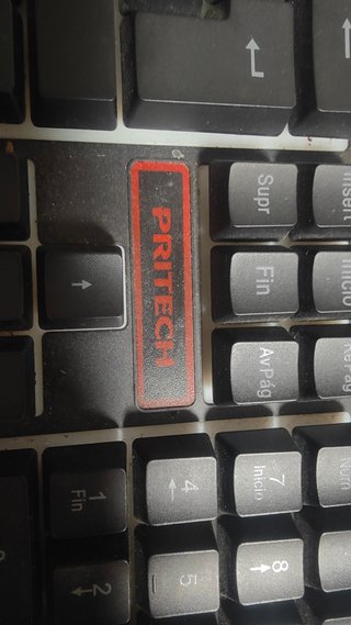 Teclado Gaming ProTech Negro y Rojo