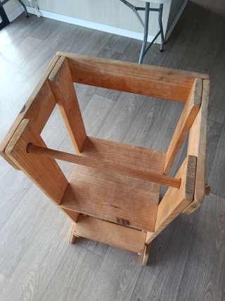 Torre de aprendizaje madera artesanal