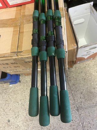4 canne da pesca Milo e 4 mulinelli srt 2000