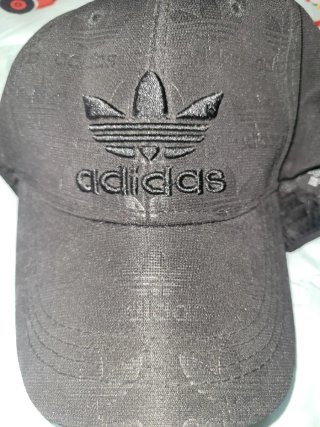 Gorra Adidas Negra